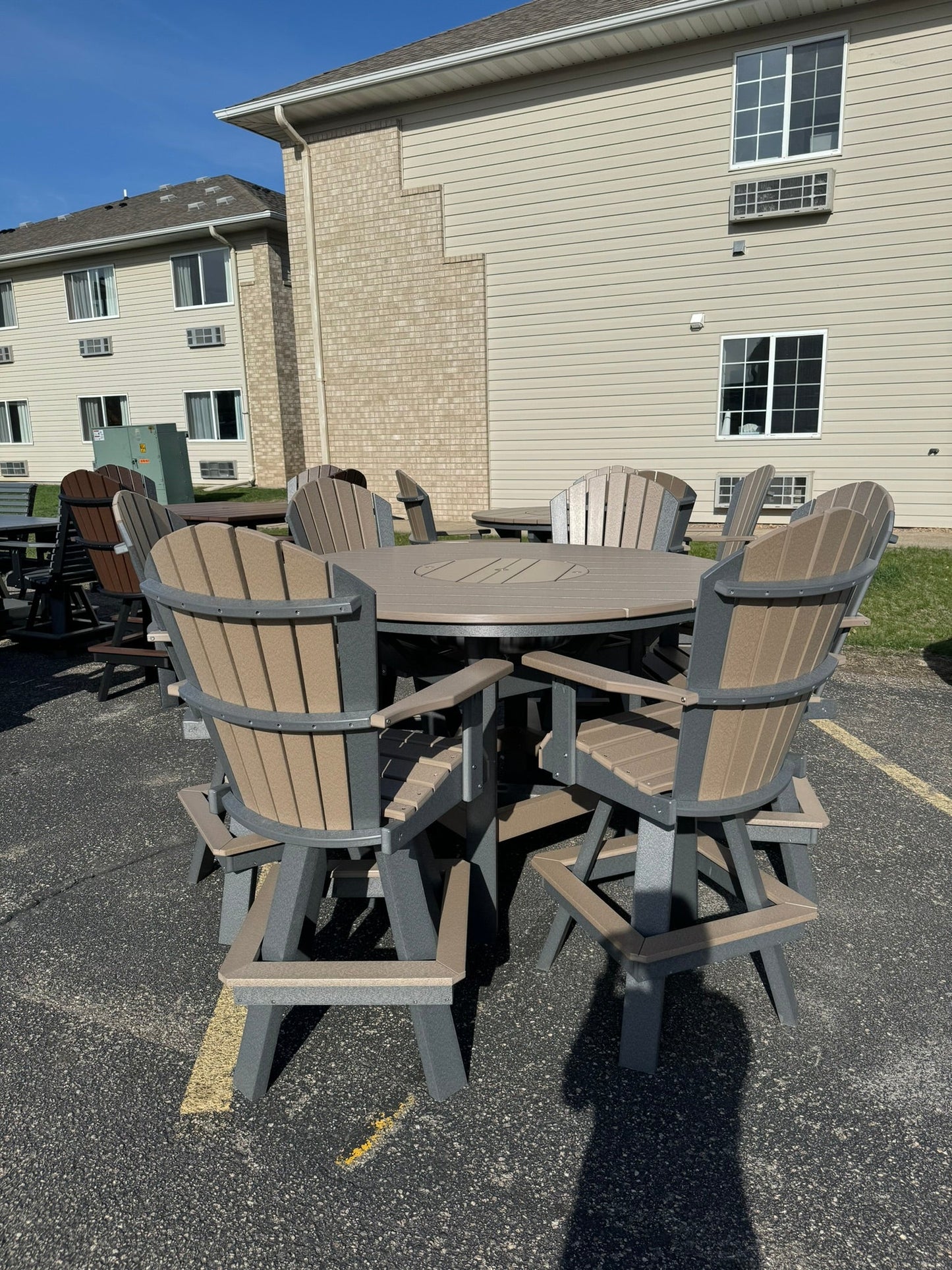 60"  Round Bar Table with ICE BOWL and 6 Classic Swivel Chairs in Dark Gray & Weatherwood