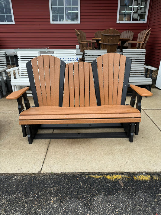 Creekside Classic 5' Glider with Console (C128) in Black and Cedar