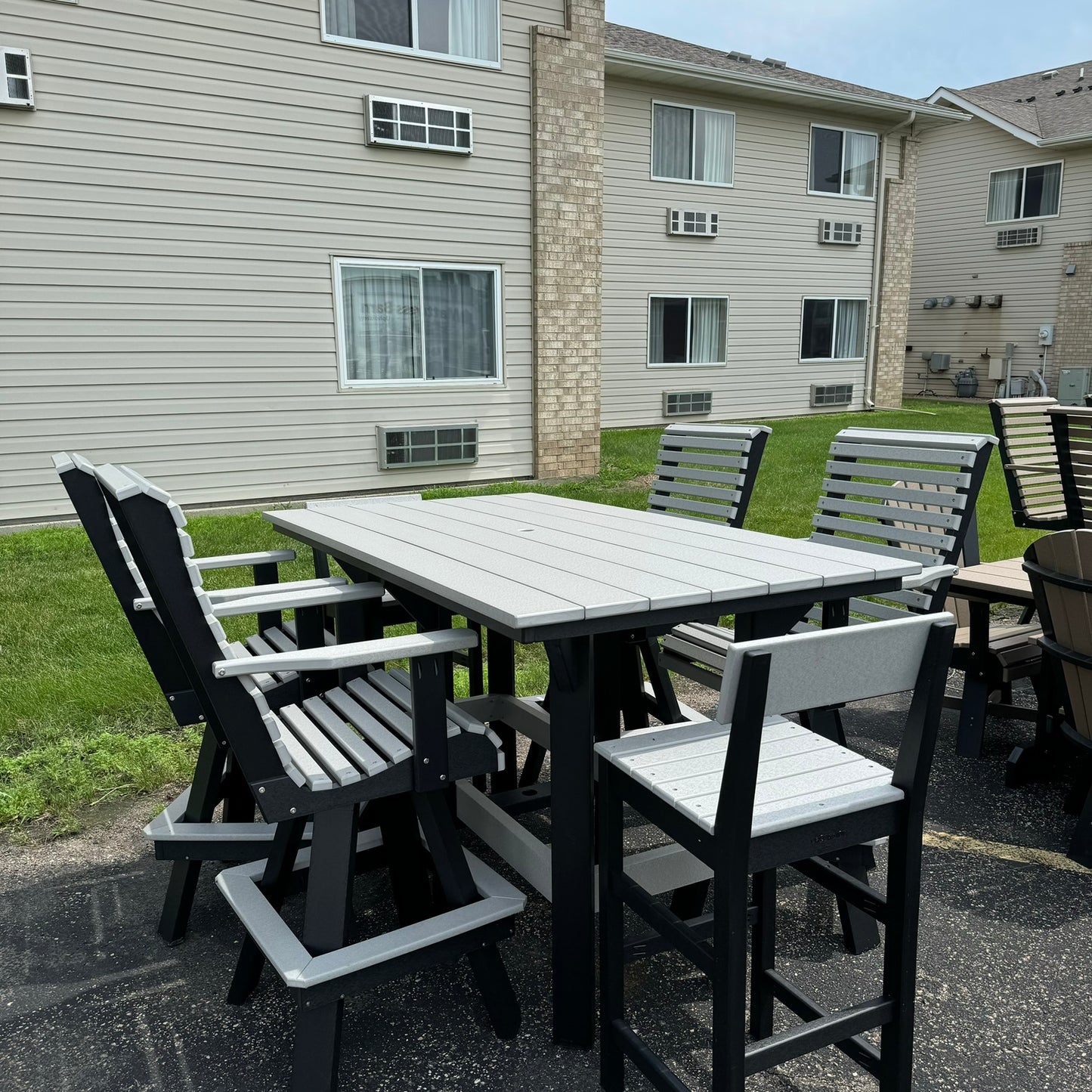 6' Bar Table with 4 Swivel Chairs and 2 Stationary Chairs in Black and Dove Gray